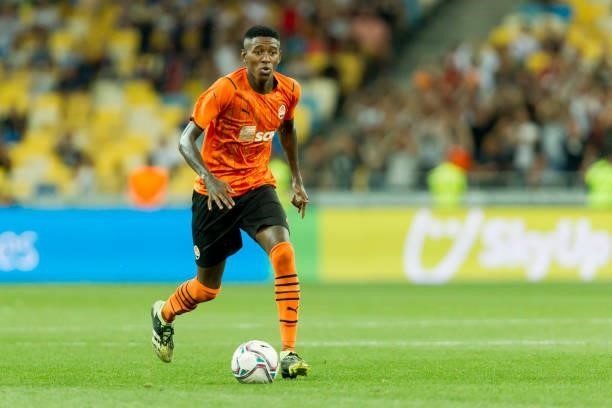 Vitao of Shakhtar Donetsk controls the ball during the UEFA Champions League 2021-22 third qualifying round 2nd leg between Shakhtar Donetsk and KRC...