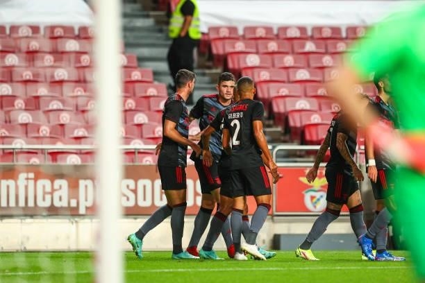 Roman Yatemchuck of SL Benfica celebrates scoring SL Benfica second goal with his team mates during the UEFA Champions League Third Qualifying Round...