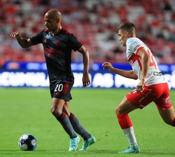 Joao Mario of SL Benfica in action during the UEFA Champions League Third Qualifying Round Leg One match between SL Benfica and Spartak Moskva at on...
