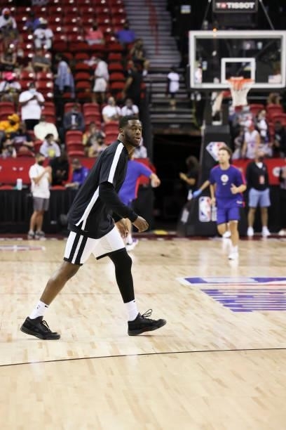 Emmanuel Mudiay of the Portland Trail Blazers warms up before the game against the LA Clippers during the 2021 Las Vegas Summer League on August 10,...