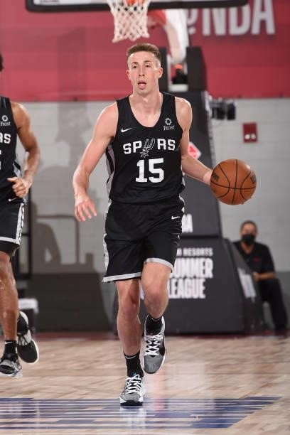 Joe Wieskamp of the San Antonio Spurs dribbles the ball against the Charlotte Hornets during the 2021 Las Vegas Summer League on August 12, 2021 at...