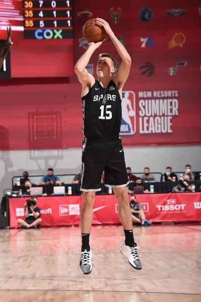 Joe Wieskamp of the San Antonio Spurs shoots a three point basket against the Charlotte Hornets during the 2021 Las Vegas Summer League on August 12,...