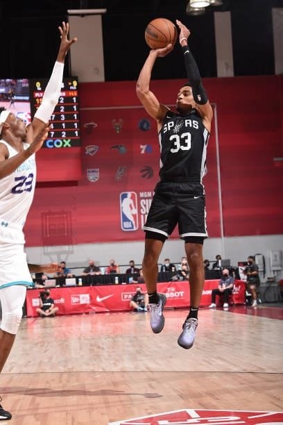 Tre Jones of the San Antonio Spurs shoots the ball against the Charlotte Hornets during the 2021 Las Vegas Summer League on August 12, 2021 at the...