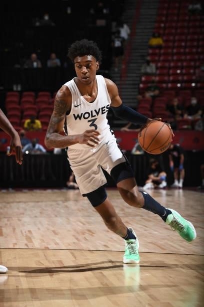 Jaden McDaniels of the Minnesota Timberwolves drives to the basket against the Chicago Bulls during the 2021 Las Vegas Summer League on August 12,...