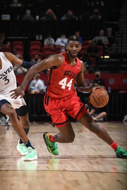 Patrick Williams of the Chicago Bulls drives to the basket against the Minnesota Timberwolves during the 2021 Las Vegas Summer League on August 12,...