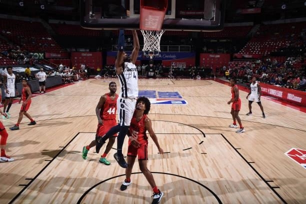 Jaylen Nowell of the Minnesota Timberwolves dunks the ball against the Chicago Bulls during the 2021 Las Vegas Summer League on August 12, 2021 at...
