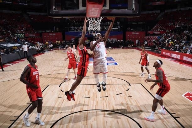 Precious Achiuwa of the Toronto Raptors drives to the basket against the Houston Rockets during the 2021 Las Vegas Summer League on August 12, 2021...