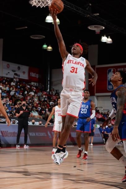 Nahziah Carter of the Atlanta Hawks shoots the ball during the game against the Philadelphia 76ers during the 2021 Las Vegas Summer League on August...