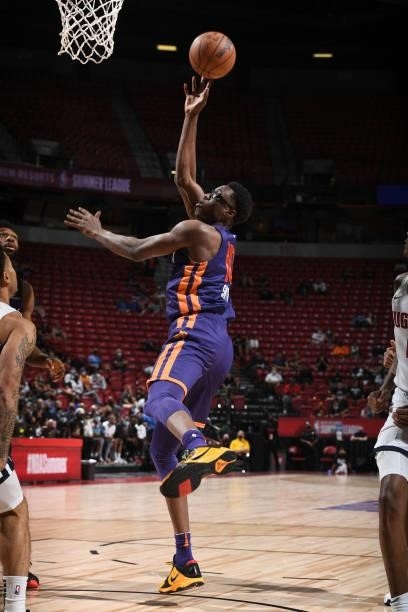 Jalen Smith of the Phoenix Suns shoots the ball against the Denver Nuggets during the 2021 Las Vegas Summer League on August 12, 2021 at the Thomas &...