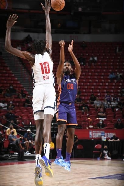 Jaleen Smith of the Phoenix Suns shoots the ball against the Denver Nuggets during the 2021 Las Vegas Summer League on August 12, 2021 at the Thomas...