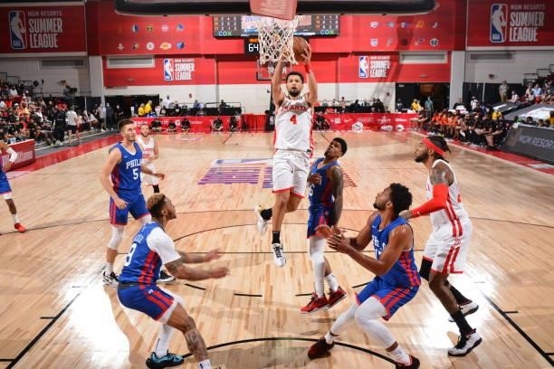 Skylar Mays of the Atlanta Hawks drives to the basket during the game against the Philadelphia 76ers during the 2021 Las Vegas Summer League on...