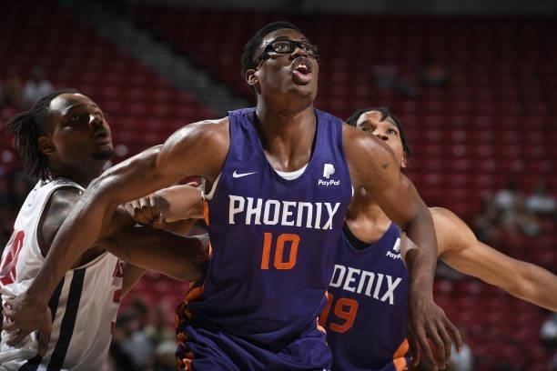 Jalen Smith of the Phoenix Suns looks up during the game against the Denver Nuggets during the 2021 Las Vegas Summer League on August 12, 2021 at the...