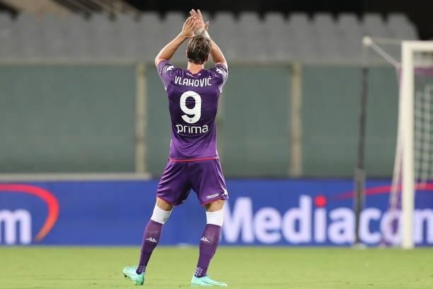 Dusan Vlahovic of ACF Fiorentina celebrates after scoring a goal during the Coppa Italia match between ACF Fiorentina and Cosenza at Artemio Franchi...