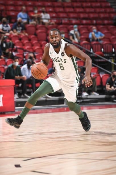Theo Pinson of the Milwaukee Bucks handles the ball during the 2021 Las Vegas Summer League on August 13, 2021 at the Thomas & Mack Center in Las...