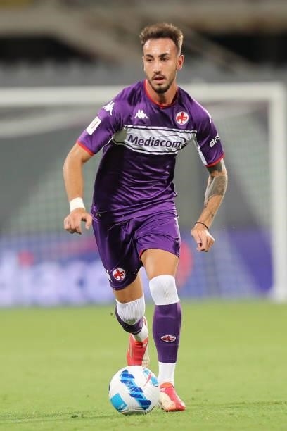 Gaetano Castrovilli of AFC Fiorentina in action during the Coppa Italia match between ACF Fiorentina and Cosenza at Artemio Franchi on August 13,...