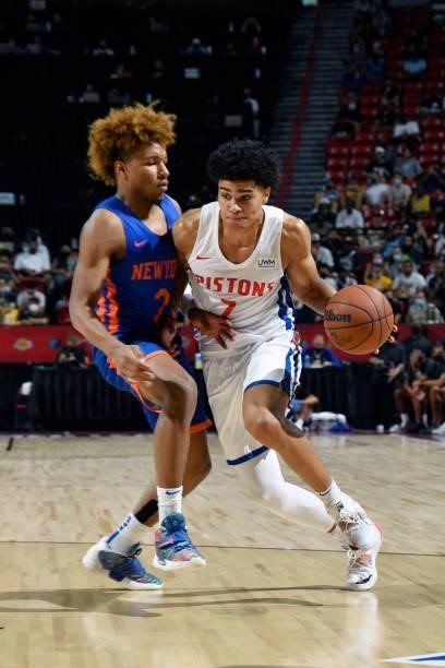 Killian Hayes of the Detroit Pistons dribbles the ball during the game against the New York Knicks during the 2021 Las Vegas Summer League on August...