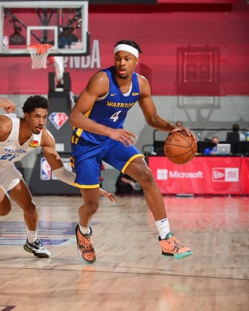 Moses Moody of the Golden State Warriors handles the ball during the game Oklahoma City Thunder during the 2021 Las Vegas Summer League on August 13,...