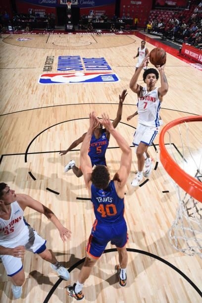 Killian Hayes of the Detroit Pistons shoots the ball during the game against the New York Knicks during the 2021 Las Vegas Summer League on August...