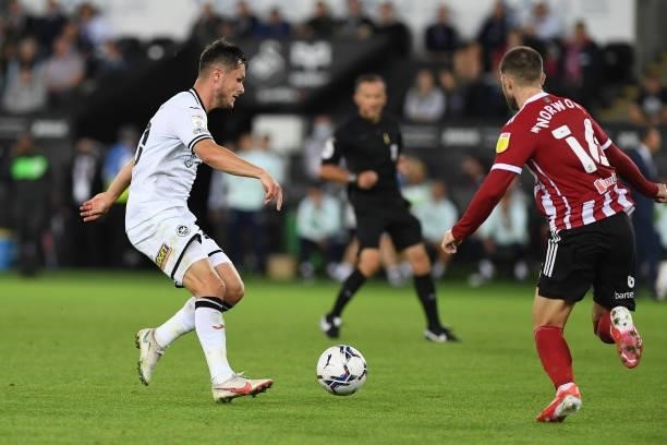 Liam Cullen of Swansea City in action during the Sky Bet Championship match between Swansea City and Sheffield United at the Swansea.com Stadium on...