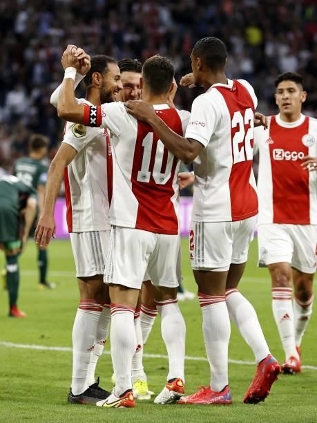 Noussair Mazraoui of Ajax, Steven Berghuis of Ajax, Dusan Tadic of Ajax, Sebastien Haller of Ajax, Davy Klaassen of Ajax celebrate the 2-0 during the...