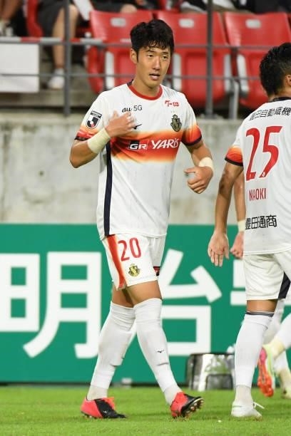 Min Tae Kim of Nagoya Grampus celebrates the opener during the J.League Meiji Yasuda J1 match between Nagoya Grampus and Shonan Bellmare at the...