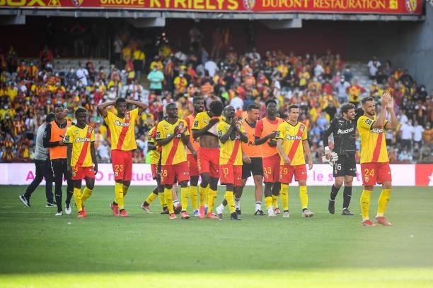 Team of Lens during the Ligue 1 Uber Eats match between Lens and Saint Etienne at Stade Bollaert-Delelis on August 15, 2021 in Lens, France.