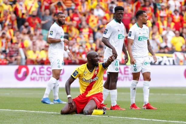 Seko Fofana of RC Lens reacts to a play during the Ligue 1 Uber Eats match between Lens and Saint Etienne at Stade Bollaert-Delelis on August 15,...
