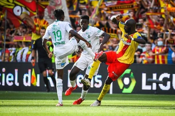 Seko FOFANA of Lens and Saidou SOW of Saint Etienne during the Ligue 1 Uber Eats match between Lens and Saint Etienne at Stade Bollaert-Delelis on...