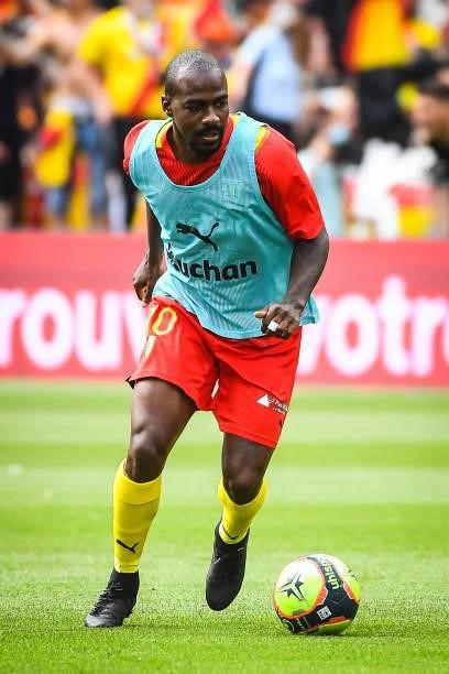 Gael KAKUTA of Lens during the Ligue 1 Uber Eats match between Lens and Saint Etienne at Stade Bollaert-Delelis on August 15, 2021 in Lens, France.