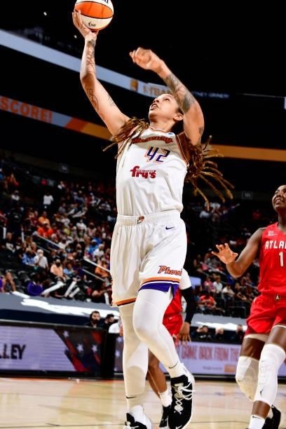 Brittney Griner of the Phoenix Mercury shoots the ball during the game against the Atlanta Dream on August 15, 2021 at Footprint Center in Phoenix,...