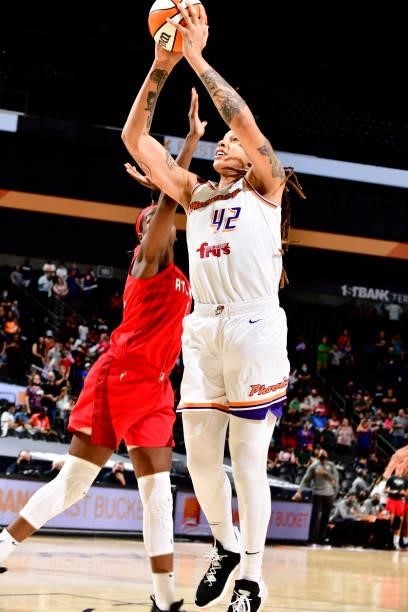 Brittney Griner of the Phoenix Mercury shoots the ball during the game against the Atlanta Dream on August 15, 2021 at Footprint Center in Phoenix,...