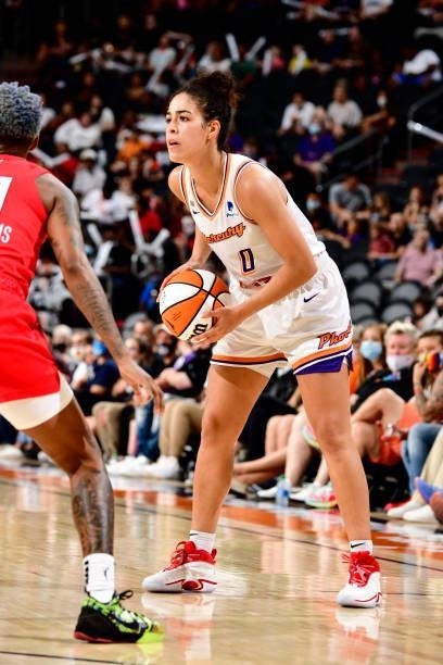 Kia Nurse of the Phoenix Mercury handles the ball during the game against the Atlanta Dream on August 15, 2021 at Footprint Center in Phoenix,...