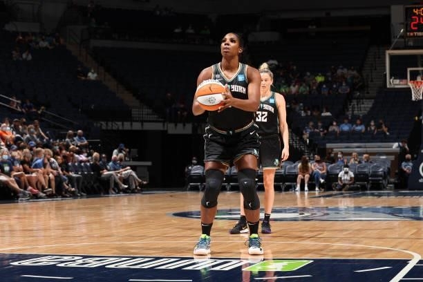 Reshanda Gray of the New York Liberty shoots a free throw during the game against the Minnesota Lynx on August 15, 2021 at Target Center in...