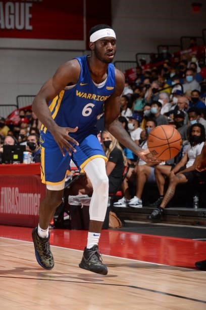 Kahlil Whitney of the Golden State Warriors handles the ball against the New Orleans Pelicans during the 2021 Las Vegas Summer League on August 15,...