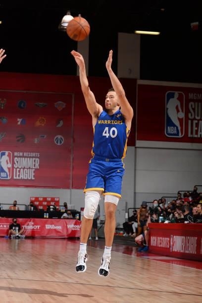 Jaquori McLaughlin of the Golden State Warriors shoots the ball against the New Orleans Pelicans during the 2021 Las Vegas Summer League on August...