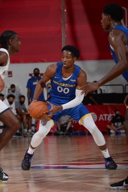 Jonathan Kuminga of the Golden State Warriors handles the ball against the New Orleans Pelicans during the 2021 Las Vegas Summer League on August 15,...