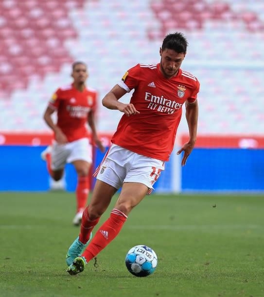 Roman Yaremchuk of SL Benfica in action during the Liga Bwin match between SL Benfica and FC Arouca at Estadio da Luz on August 14, 2021 in Lisbon,...