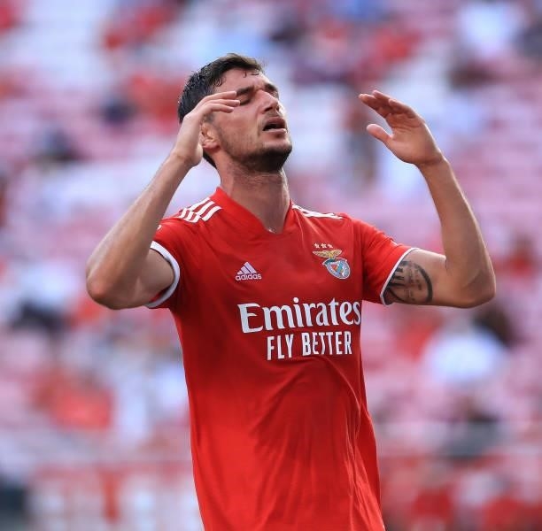 Roman Yaremchuk of SL Benfica in action during the Liga Bwin match between SL Benfica and FC Arouca at Estadio da Luz on August 14, 2021 in Lisbon,...