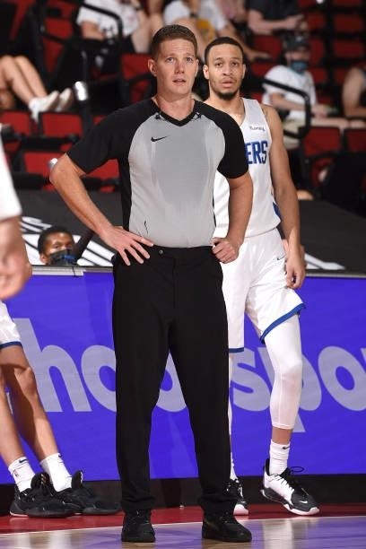 Official Paul Tuomey looks on during the LA Clippers game against the Memphis Grizzlies during the 2021 Las Vegas Summer League on August 16, 2021 at...