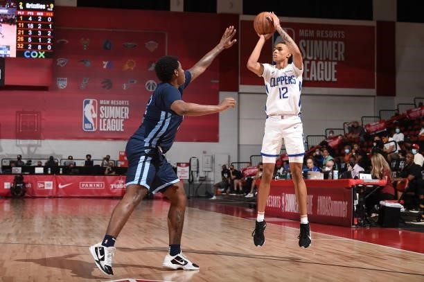 Rayjon Tucker of the LA Clippers shoots the ball during the game against the Memphis Grizzlies during the 2021 Las Vegas Summer League on August 16,...