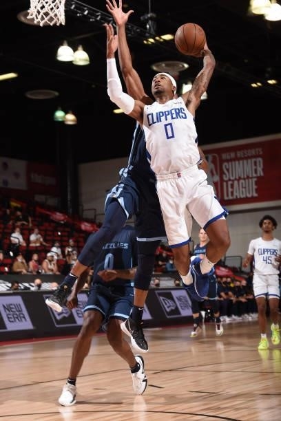 Jay Scrubb of the LA Clippers shoots the ball during the game against the Memphis Grizzlies during the 2021 Las Vegas Summer League on August 16,...