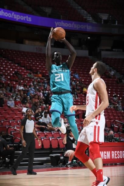 Xavier Sneed of the Charlotte Hornets shoots the ball against the Chicago Bulls during the 2021 Las Vegas Summer League on August 16, 2021 at the...