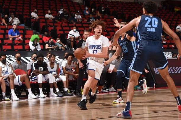 Jason Preston of the LA Clippers drives to the basket during the game against the Memphis Grizzlies during the 2021 Las Vegas Summer League on August...
