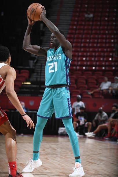 Xavier Sneed of the Charlotte Hornets handles the ball against the Chicago Bulls during the 2021 Las Vegas Summer League on August 16, 2021 at the...