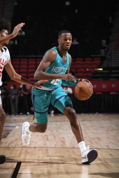 Scottie Lewis of Charlotte Hornets handles the ball against the Chicago Bulls during the 2021 Las Vegas Summer League on August 16, 2021 at the...