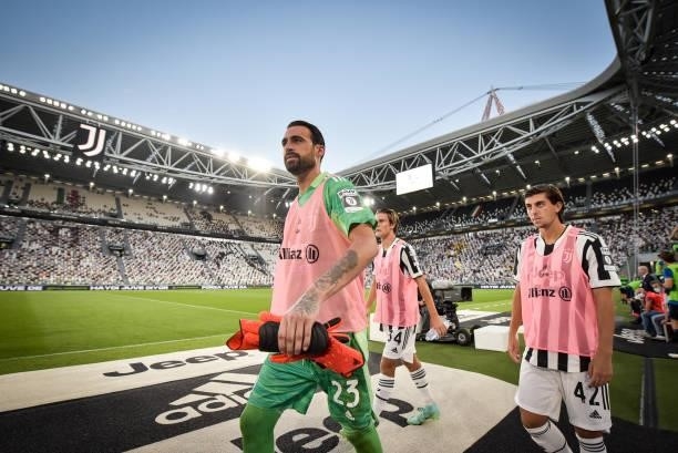 Juventus player Carlo Pinsoglio during the friendly match between Juventus and Atalanta at Allianz Stadium on August 14, 2021 in Turin, Italy.
