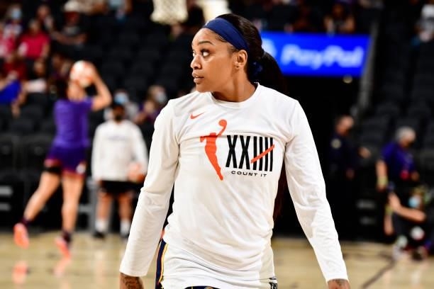 Victoria Vivians of the Indiana Fever warms up before the game against the Phoenix Mercury on August 17, 2021 at Footprint Center in Phoenix,...