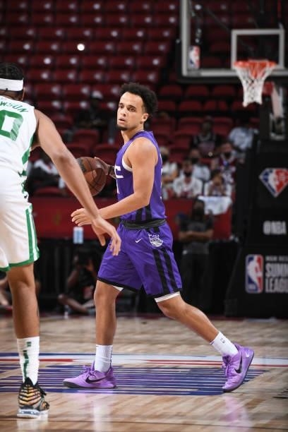 Marcus Graves of the Sacramento Kings dribbles the ball against the Boston Celtics during the 2021 Las Vegas Summer League Championship Game on...