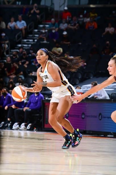 Victoria Vivians of the Indiana Fever handles the ball during the game against the Phoenix Mercury on August 17, 2021 at Footprint Center in Phoenix,...