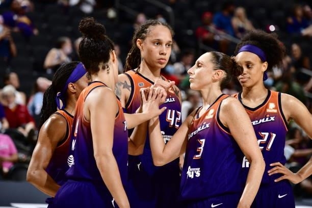 Brittney Griner, Diana Taurasi of the Phoenix Mercury and teammates huddle up during the game against the Indiana Fever on August 17, 2021 at...